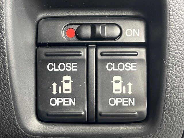 HONDA N BOX CUSTOM 4WD 2013