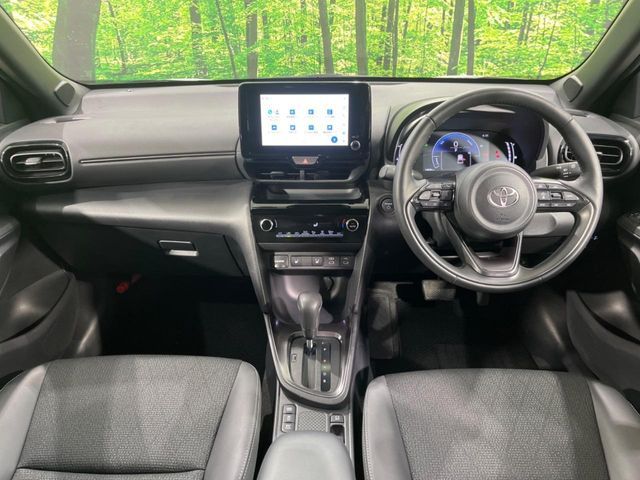 TOYOTA YARIS CROSS HYBRID 2025