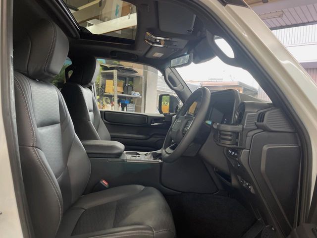 TOYOTA LANDCRUISER 250 2024