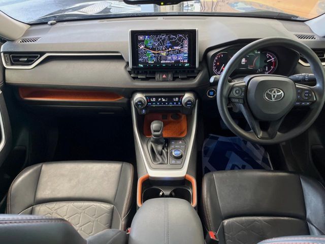 TOYOTA RAV4 4WD 2020