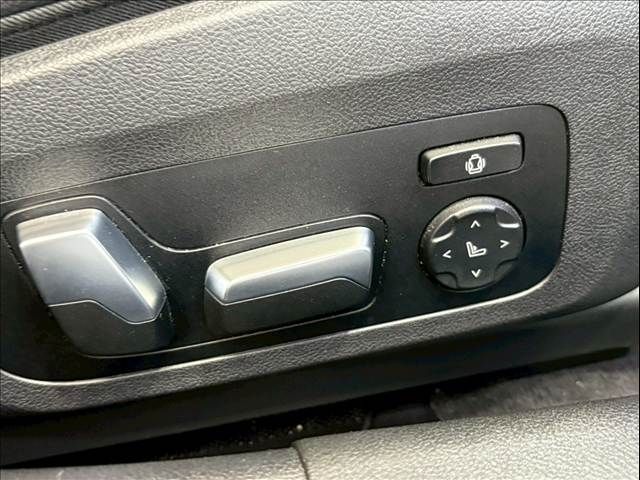 BMW BMW 3series sedan 2019