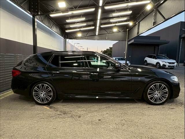 BMW BMW 5series TOURING 2018