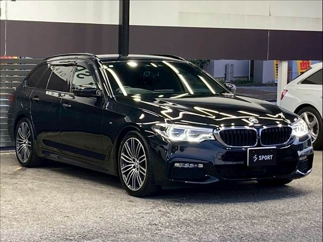 BMW BMW 5series TOURING 2018