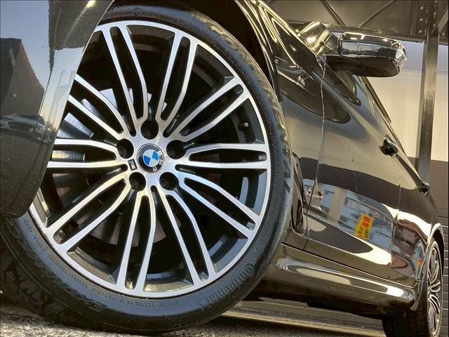 BMW BMW 5series TOURING 2018