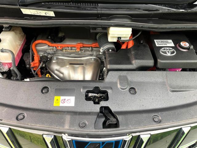 TOYOTA ALPHARD hybrid 4WD 2023