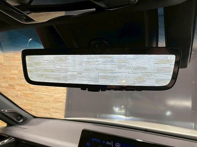 TOYOTA HARRIER HYBRID 2021