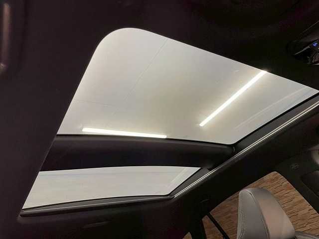 TOYOTA HARRIER HYBRID 2021