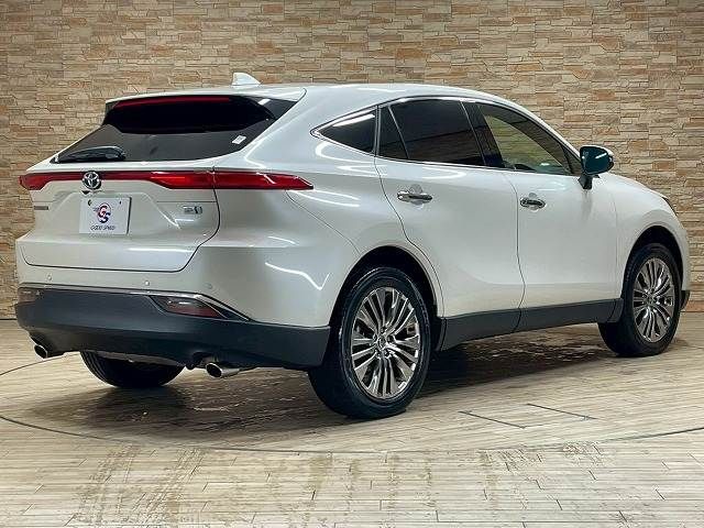 TOYOTA HARRIER HYBRID 2021