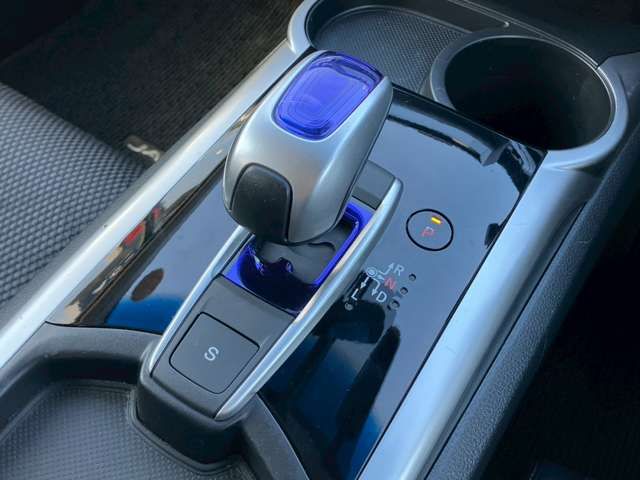 HONDA JADE HYBRID 2017