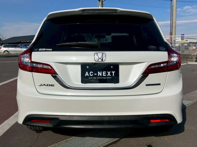 HONDA JADE HYBRID 2017