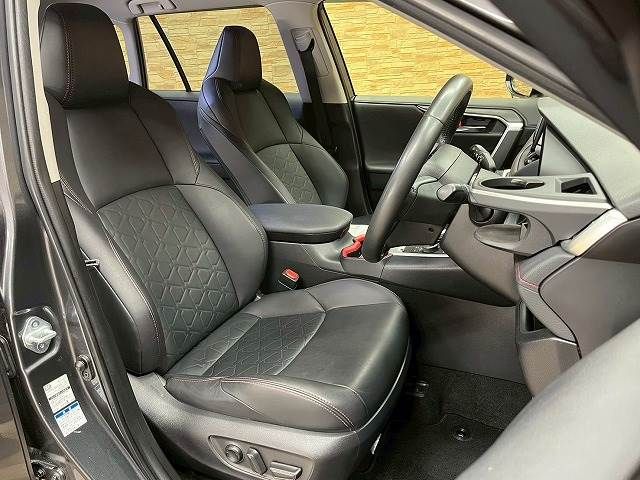 TOYOTA RAV4 4WD 2021