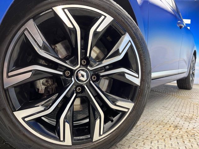 RENAULT RENAULT LUTECIA 2022