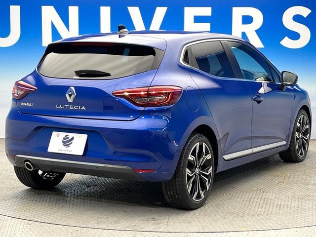 RENAULT RENAULT LUTECIA 2022