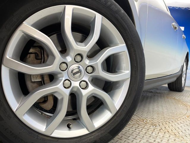 VOLVO VOLVO V40 CROSS COUNTRY 2017