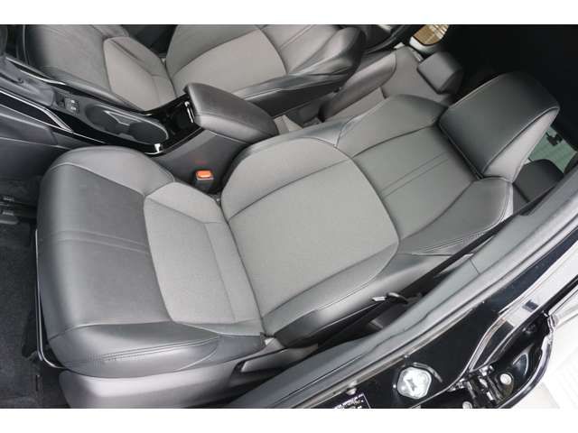 TOYOTA COROLLA CROSS HYBRID 2022