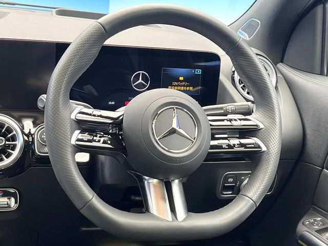 MERCEDES BENZ MERCEDES BENZ GLA class 2024