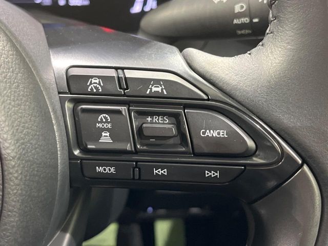 TOYOTA YARIS CROSS 2025