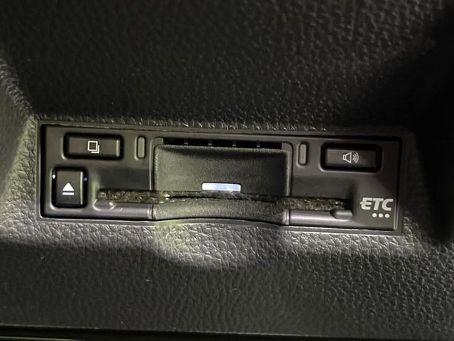 TOYOTA YARIS CROSS 2025