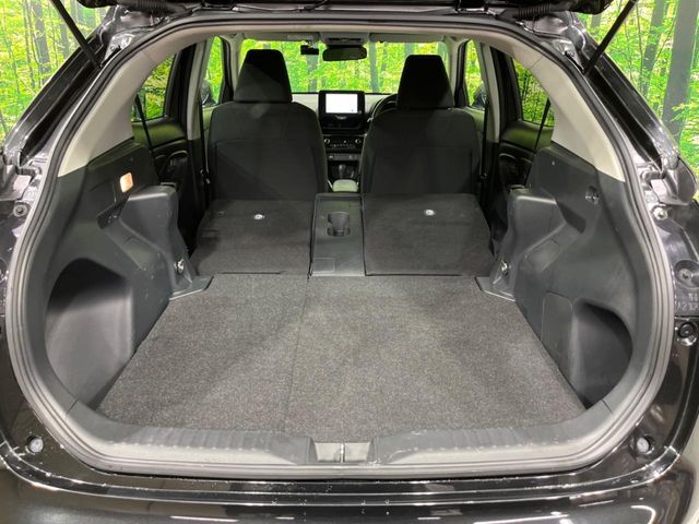 TOYOTA YARIS CROSS 2025