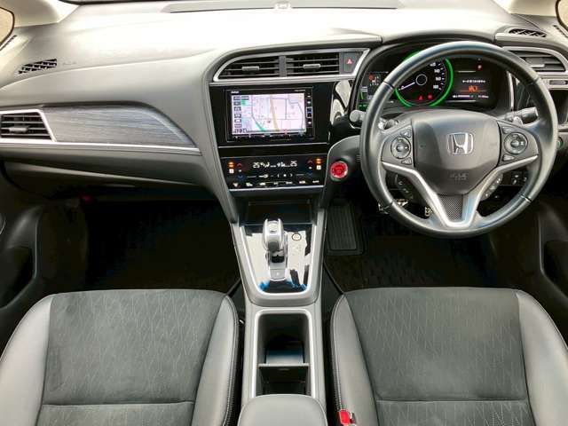HONDA SHUTTLE HYBRID 2018