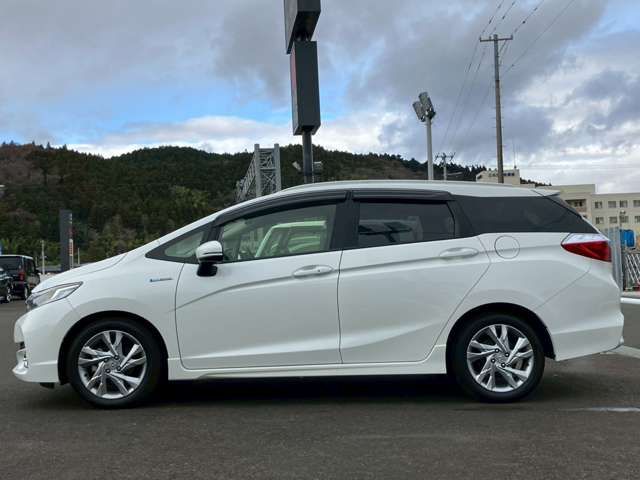 HONDA SHUTTLE HYBRID 2018