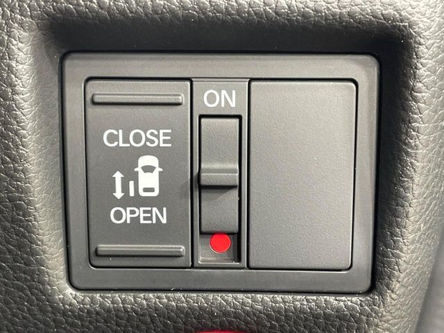 HONDA N BOX CUSTOM 2021