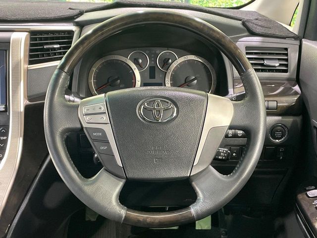 TOYOTA VELLFIRE 2014