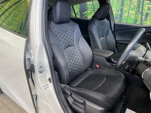 TOYOTA PRIUS PHV 2018