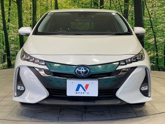 TOYOTA PRIUS PHV 2018