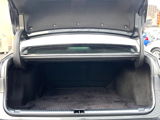 TOYOTA LEXUS IS350 2021