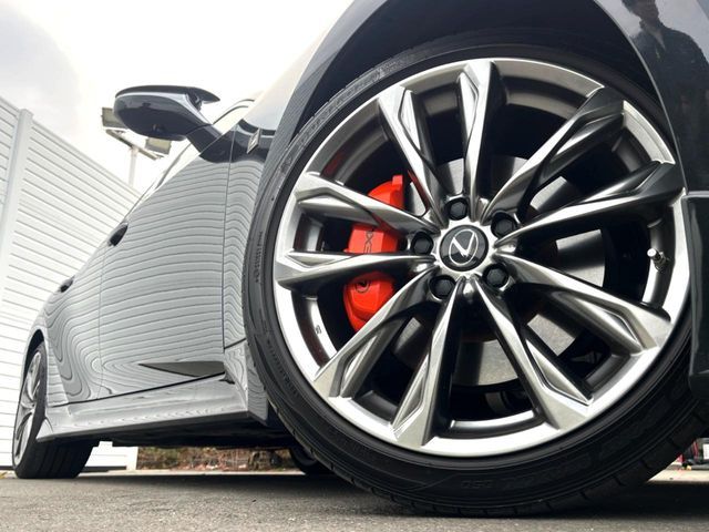 TOYOTA LEXUS IS350 2021