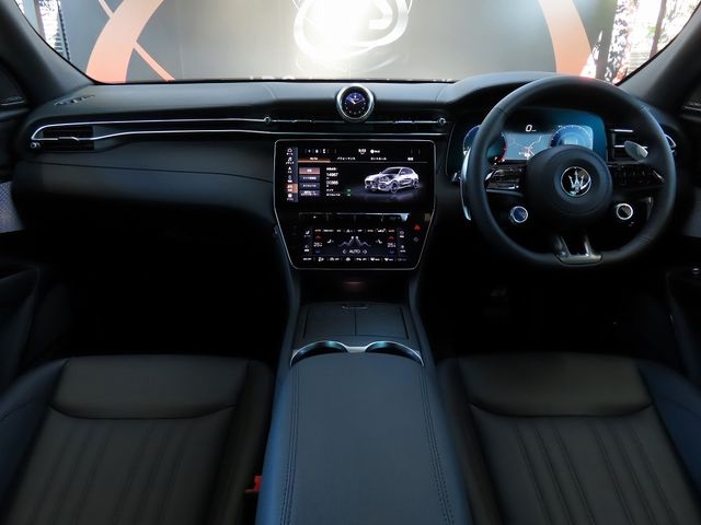 MASERATI MASERATI Grecale 2025