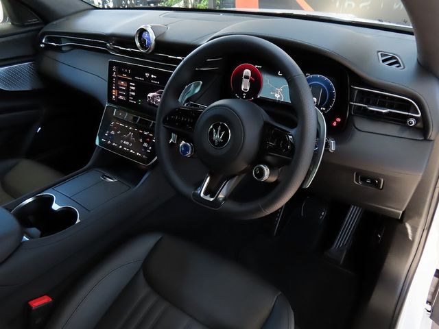 MASERATI MASERATI Grecale 2025