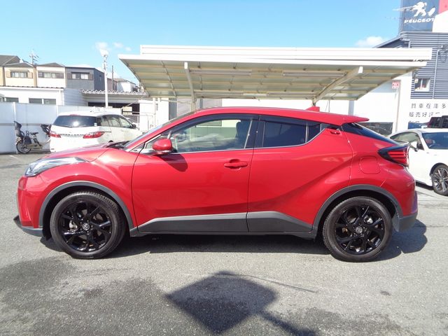 TOYOTA C-HR 2020