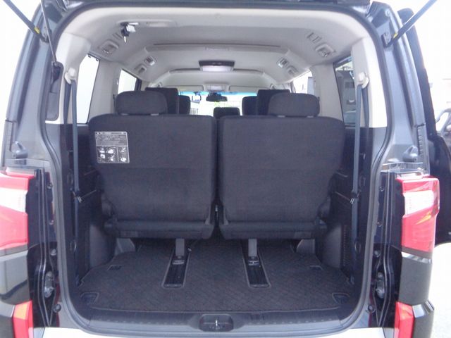 MITSUBISHI DELICA D:5 4WD 2019