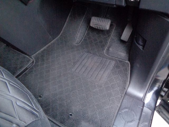 MITSUBISHI DELICA D:5 4WD 2019