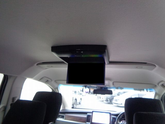 MITSUBISHI DELICA D:5 4WD 2019