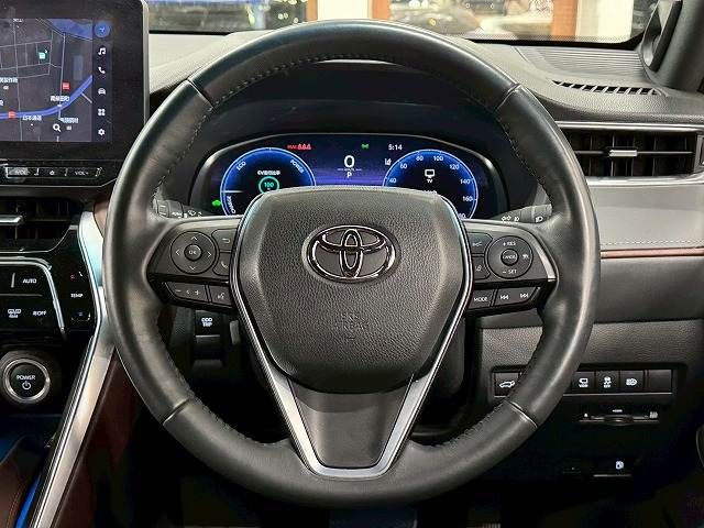 TOYOTA HARRIER HYBRID 2023