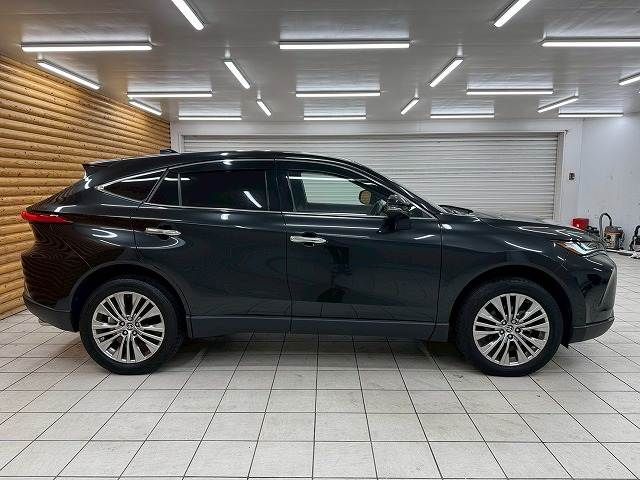 TOYOTA HARRIER HYBRID 2023