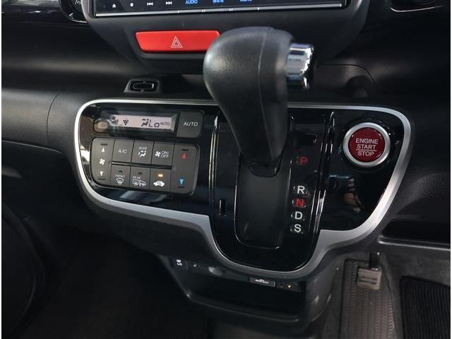 HONDA N BOX CUSTOM 2017