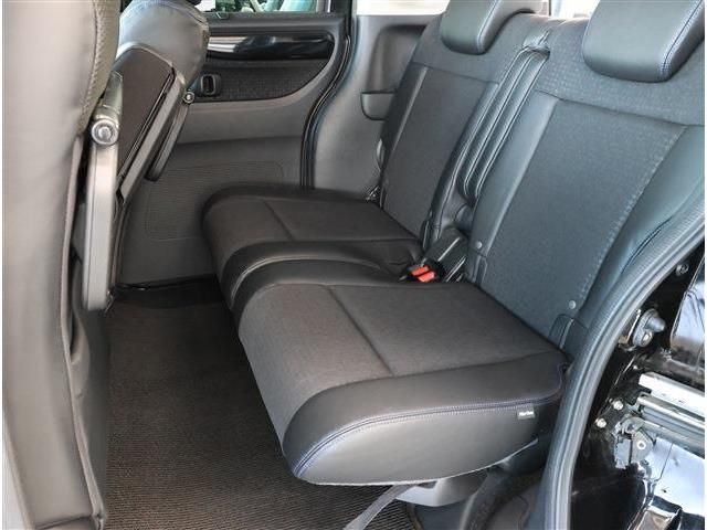 HONDA N BOX CUSTOM 2017