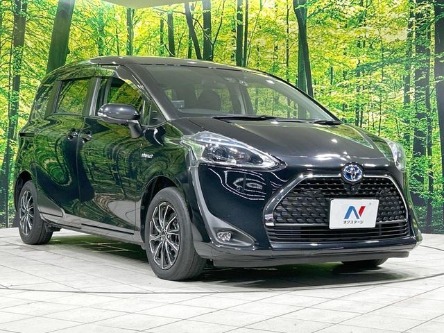 TOYOTA SIENTA HYBRID 2019