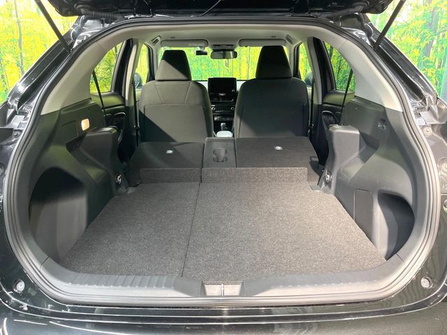 TOYOTA YARIS CROSS 2025