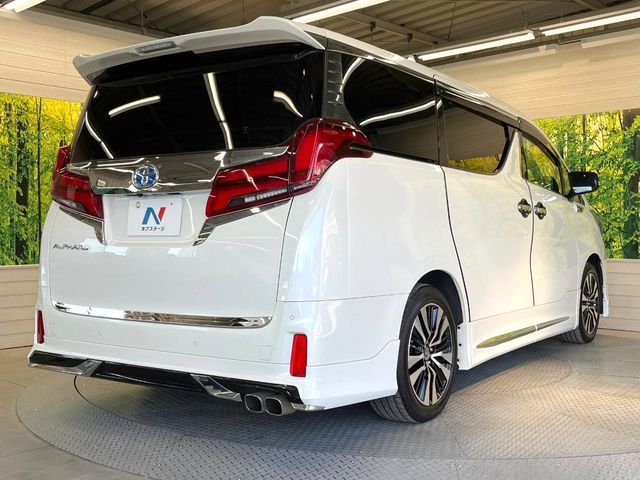 TOYOTA ALPHARD 2022
