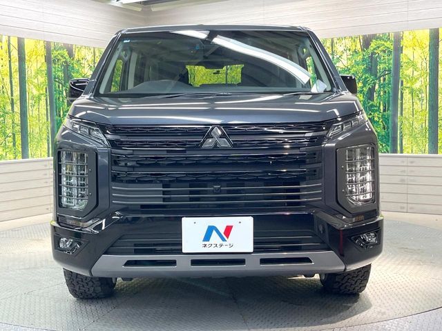 MITSUBISHI DELICA D:5 4WD 2025