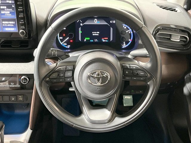 TOYOTA YARIS CROSS HYBRID 2021