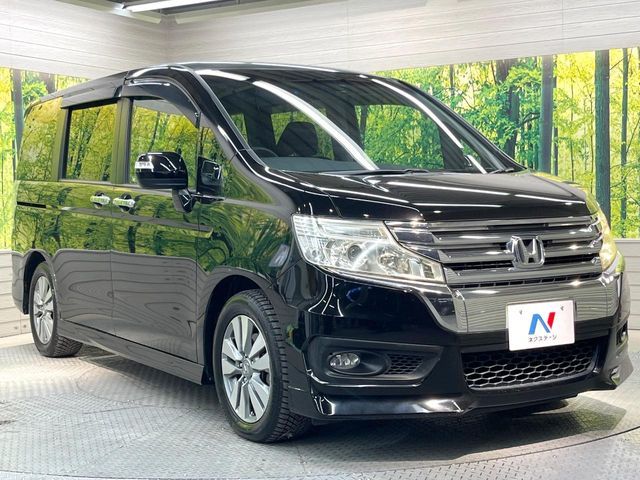 HONDA STEPWAGON SPADA 2013