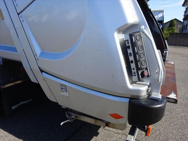 NISSAN DIESEL CONDOR 2014