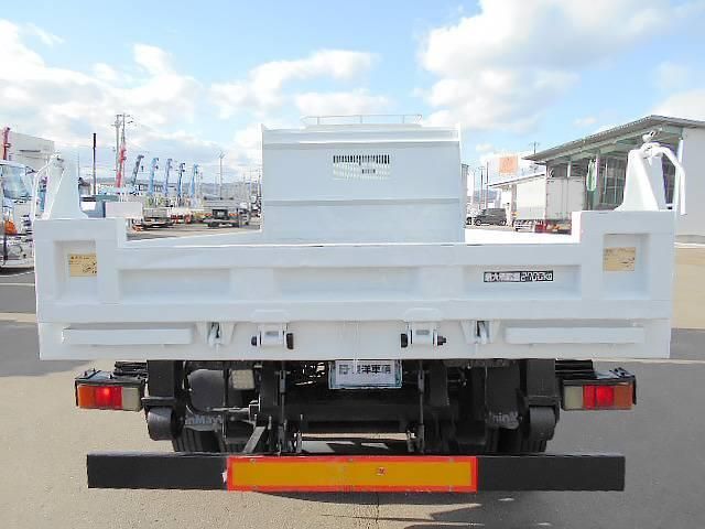 MITSUBISHI FUSOU FIGHTER 2010