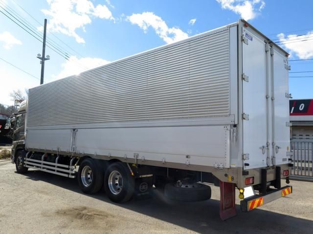 NISSAN DIESEL Quon 2019